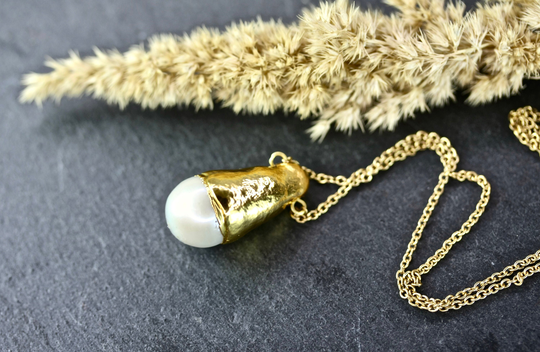 Pearl Necklace, Organic Necklace Gold Jewellery Pearl Unusual Pendant Fresh Water