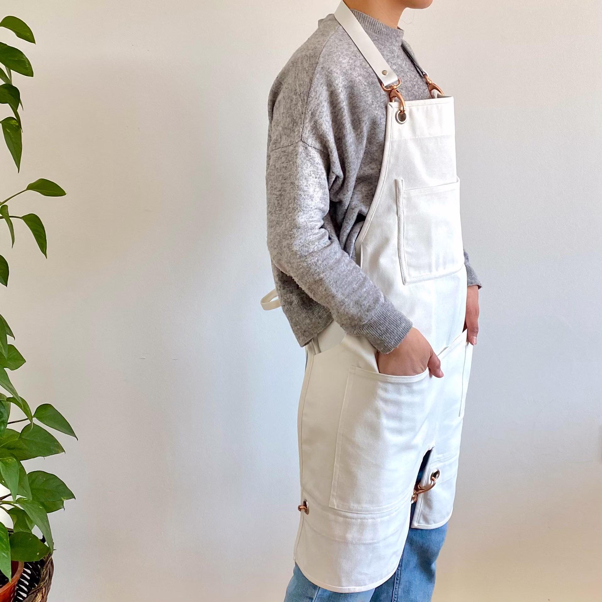 Split Leg Apron | Organic Cotton & Leather Painter's Artisan Food Truck, Market Stall, Florist