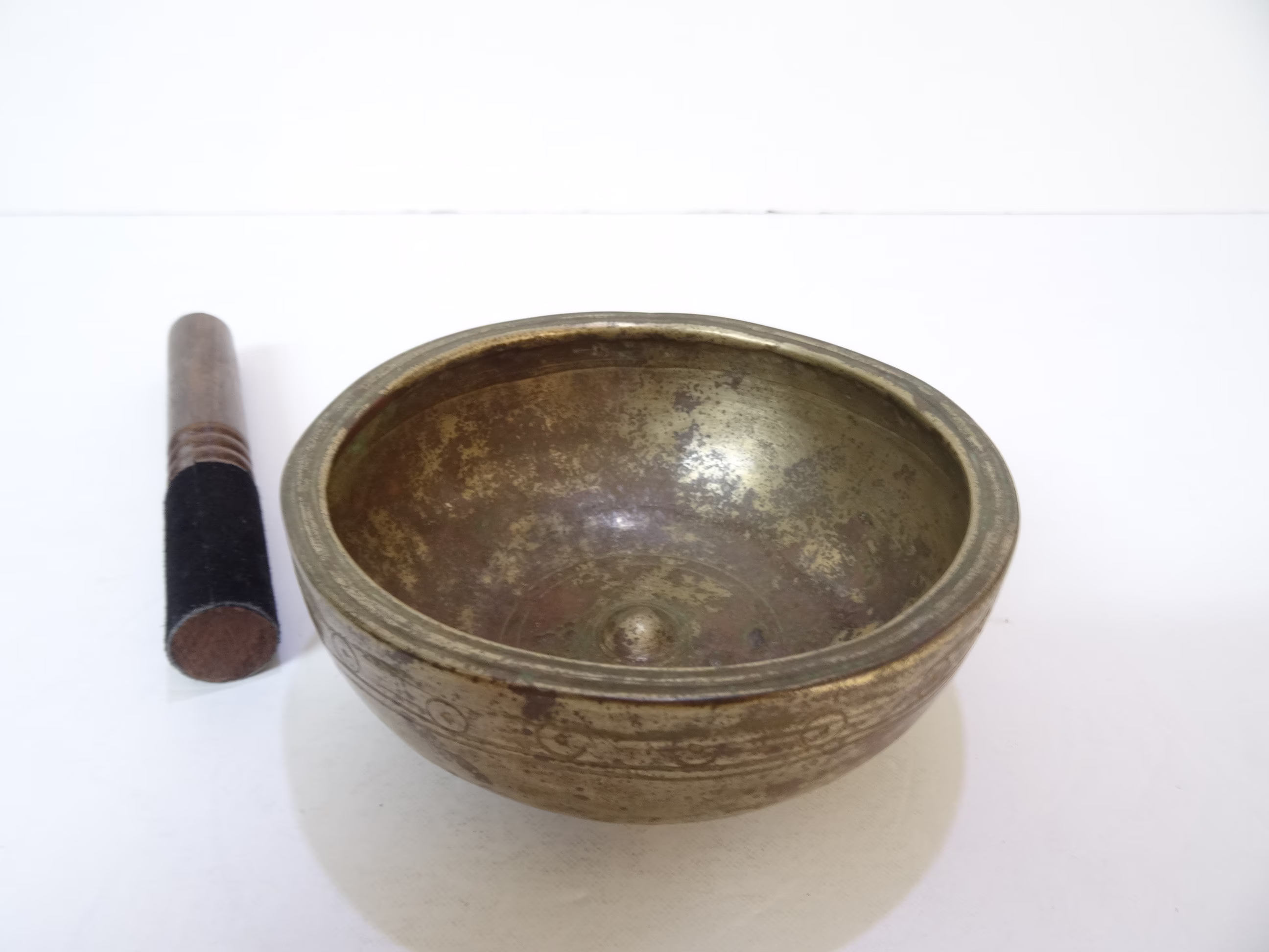 Rare Antique Thadobati Shiva Lingam Tibetan Singing Bowl Himalayan Sound Healing Therapy Note G#5