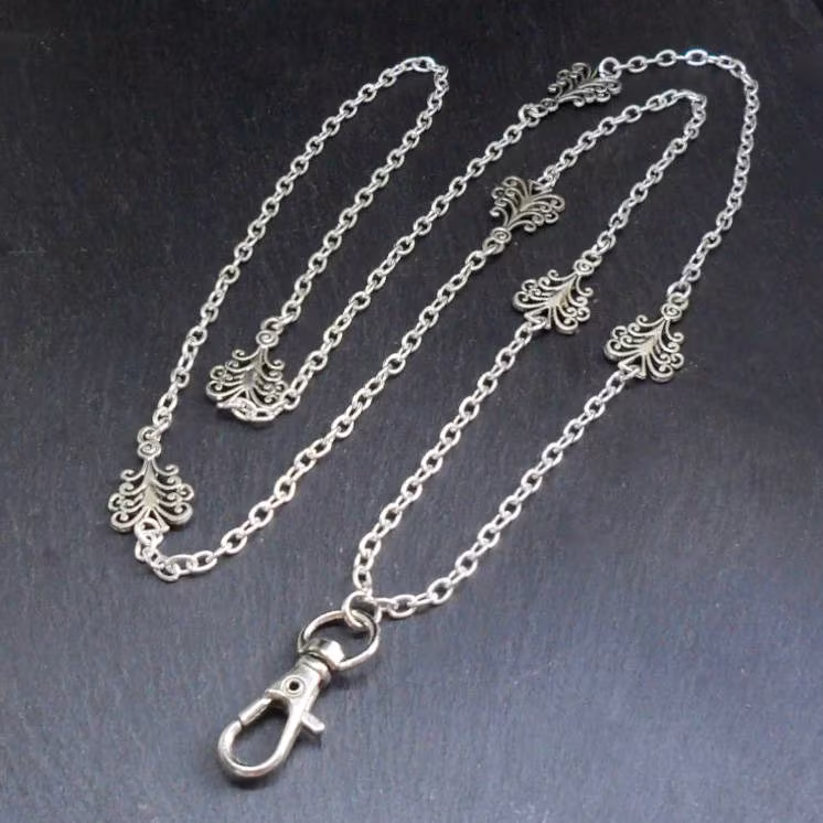 Tis The Season Lanyard Christmas Tree Charm Silver Plated Chain ID Card Holder Lanyard Necklace Swivel Clasp Neck Strap Workwear Accessory