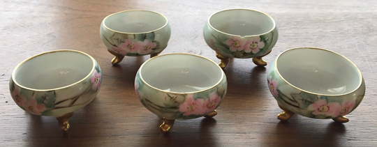 Antique Set Of 5 Footed Salt Dips With Floral Design Circa 1900
