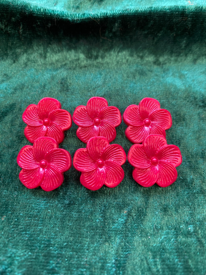 Flower Buttons Shocking Pink Pearly Finish 17mm A Set Of 6