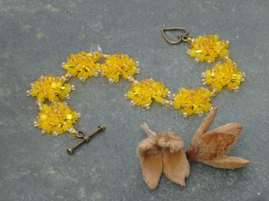 Dandelion Bracelet, Seed Bead in Sunshine Yellow, Champagne & Pale Topaz Seed Beads, UK Seller
