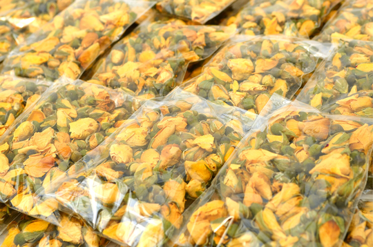 Wedding Confetti Envelopes - Yellow Rose Buds 100% Biodegradable Packets, Ecofriendly Natural Bags, Boho Bags