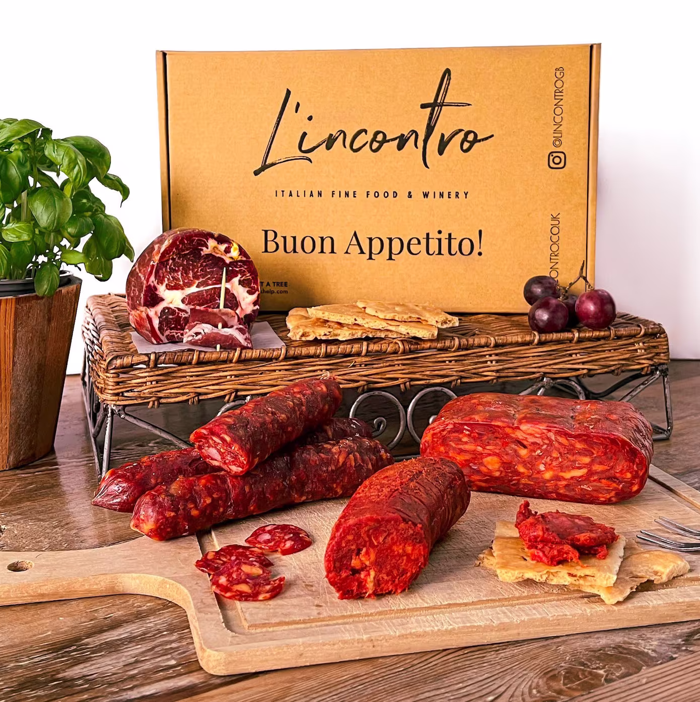Italian Charcuterie Hamper With Award-Winning Selection - Spicy Nduja, Calabrian Salami, Traditional Sausage & Capocollo