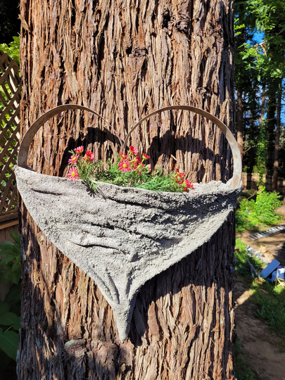 Wine Barrel Heart Ring Hypertufa Wall Planter