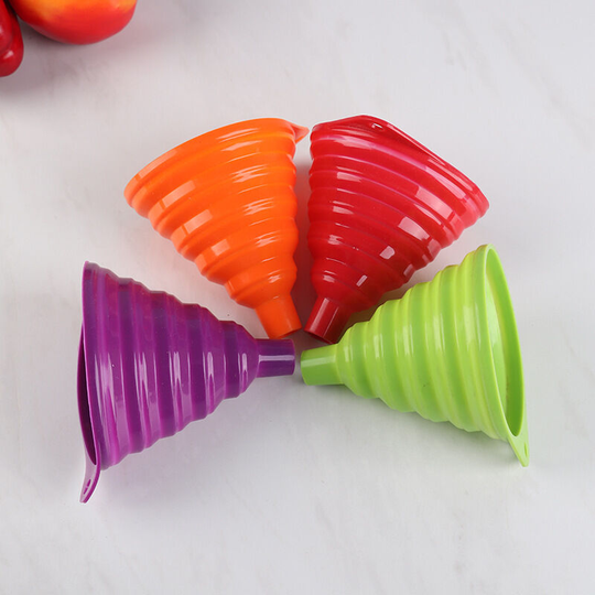 Foldable Funnel, 4 PCS Silicone Folding Funnel Oil Funnel Food Grade Kitchen Tools Mini Funnel for Liquid and Powder Transfer