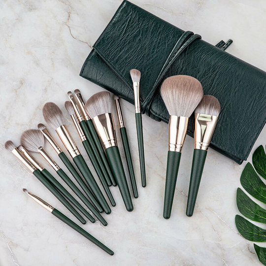 Muff - 14 Makeup Brush Set Professional Loose Powder Blush Brush Concealer Beauty Tool