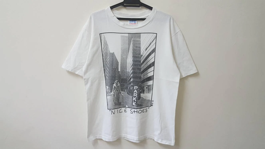 Vintage 90S Photographic Art Tee Made in Usa Single Stitch Rare T Shirt