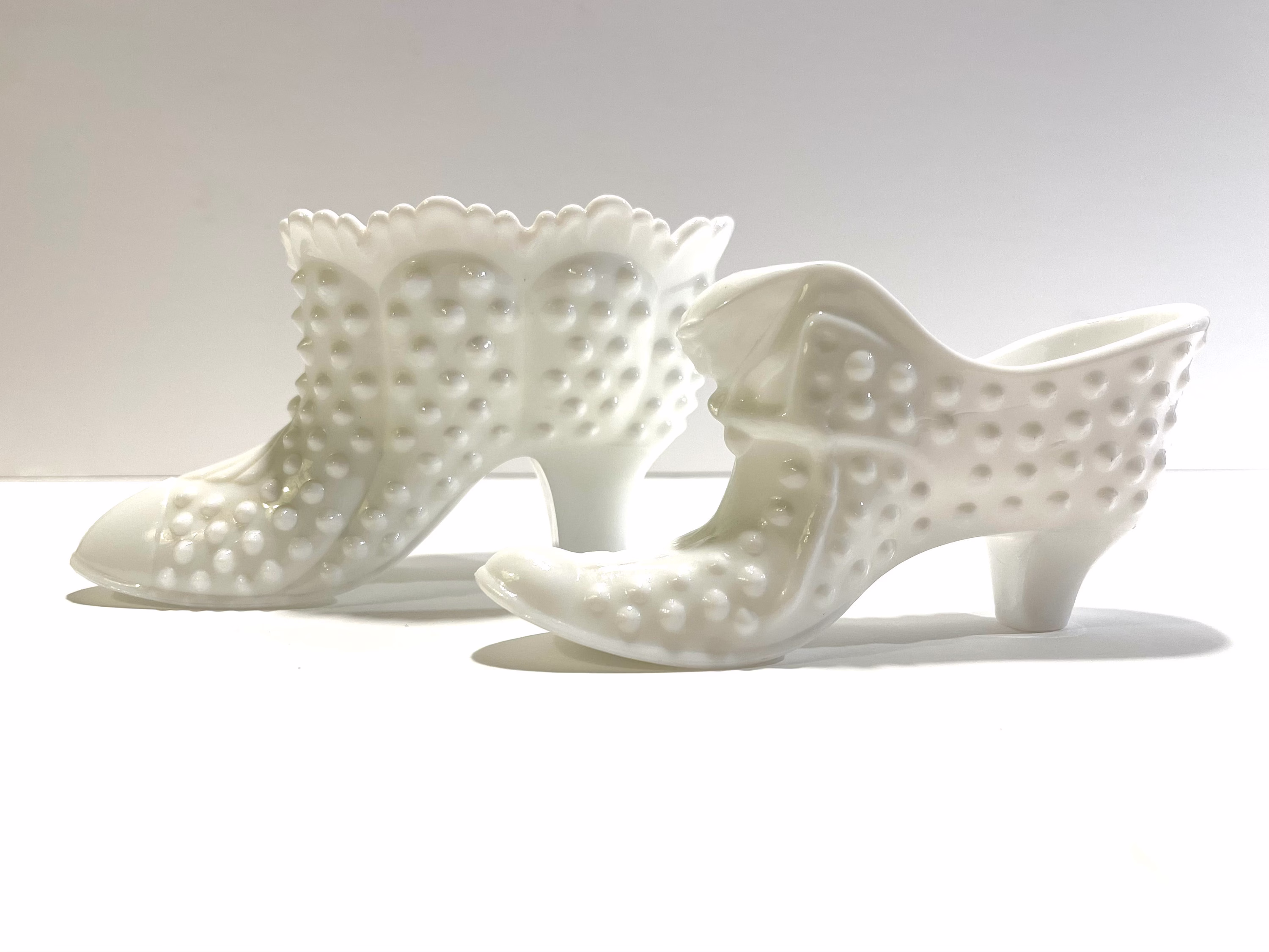 Vintage 1970S Pair Of Milk Glass Hobnail Shoes By Fenton - Includes Cat Head, Collectible Shoe & Open Candy Dish
