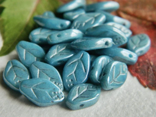 50 Powder Blue Lustred Opaque Glass Leaf Beads 12x7mm Czech Jewelry Making Perles Perlen Perline Бусины
