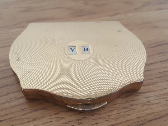 stratton Powder Compact, Vintage Cosmetics, Face Powder, Make Up, Womens Beauty, Toiletries, Vanity