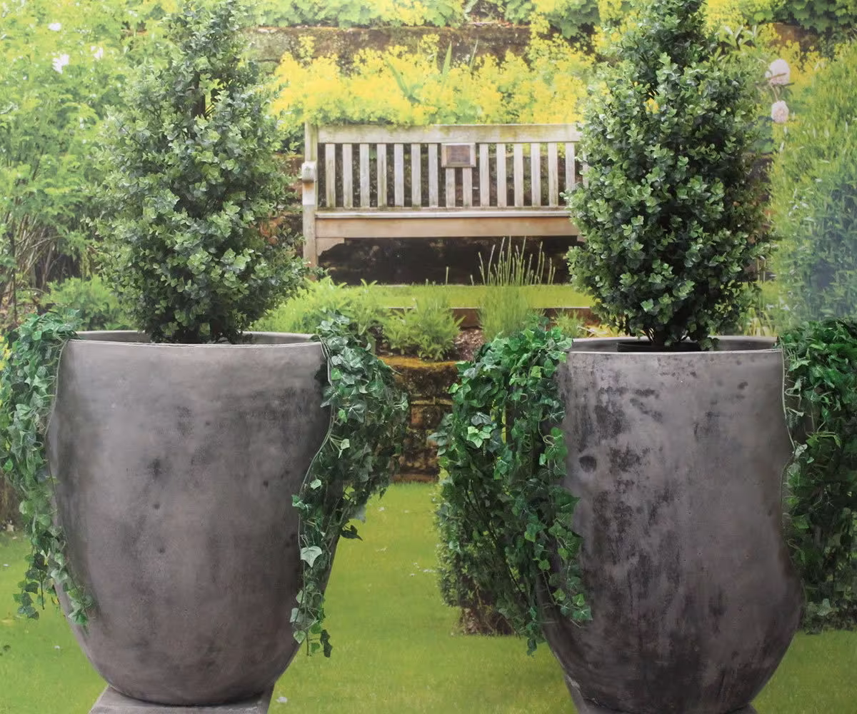 Single Long Jon Planter Pot Tub Stone Feature