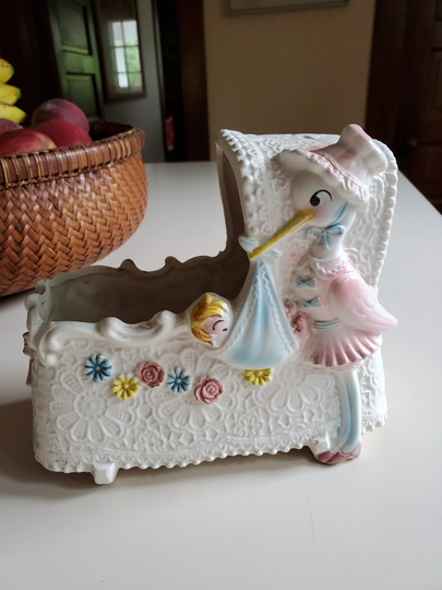 Napacoware Vintage Baby Cradle Planter 1960S