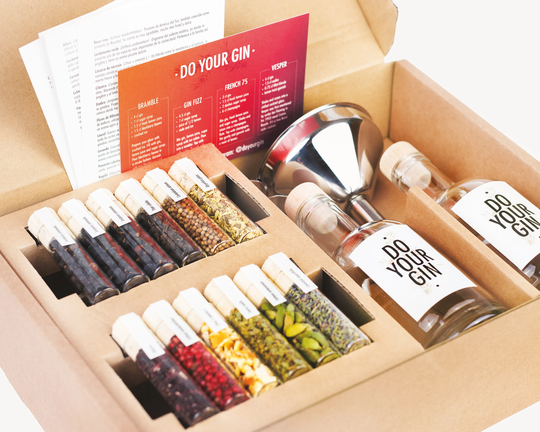 Do Your Gin | Diy Gin Making Kit - Original Gift Set As Seen in Vogue, Best Men & Women 12 Flavours Glass Craft To Infuse