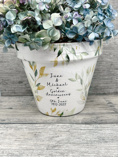 Personalised Wedding Plant Pot Gift. Birthday, Anniversary, Retirement, Teacher, Christening, Birth. Decorated Terracotta Pot. 2 Sizes