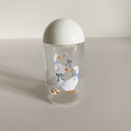 Vintage Le Parfait France Glass Salt/Pepper Shaker With Plastic Lid, in Winter Geese Design