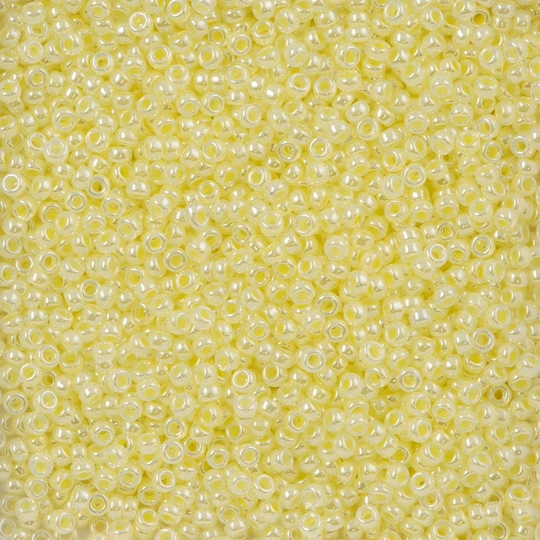 Miyuki Seed Beads 11/0 Lt.yellow Ceylon , 0514-New