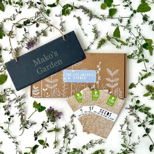 The Cat Lovers' Garden Gift