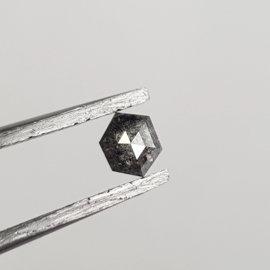4.7mm/0.31Ctw Clear Black Shield Hexagon Shape Salt & Pepper Faceted Rose Cut Flat Back Natural Diamond Cabochon Loose For Ring, Dds734/36