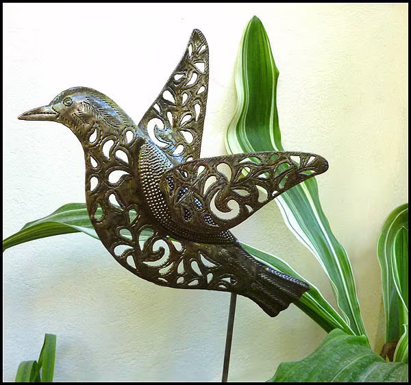 Metal Plant Stake, Metal Bird, Outdoor Art, Garden Plant Stick, Decor, 11" X 12