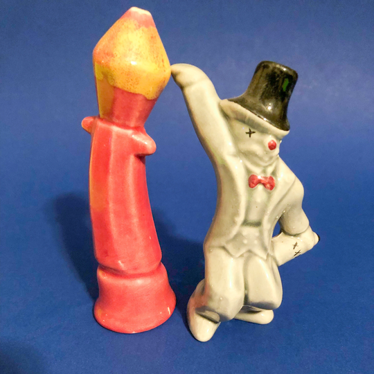 Clown/Hobo With Top Hat & Lamp Post Salt & Pepper Shakers - Vintage