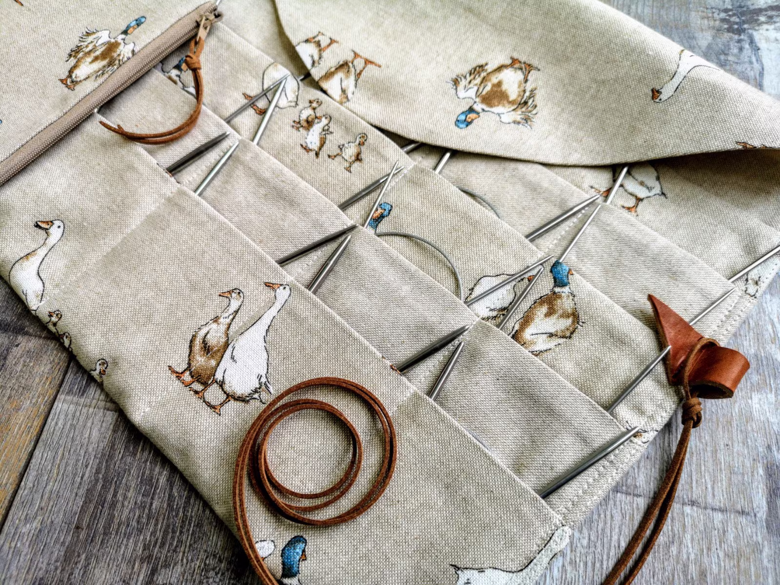 Circular Needle Organizer Luxury Linen Case Mallard Duck Needle Holder Roll For 10/15/20/25/30/35/40 Handmade Fabric Gift