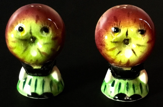 Vintage 1950S Apple Face Salt & Pepper Shakers