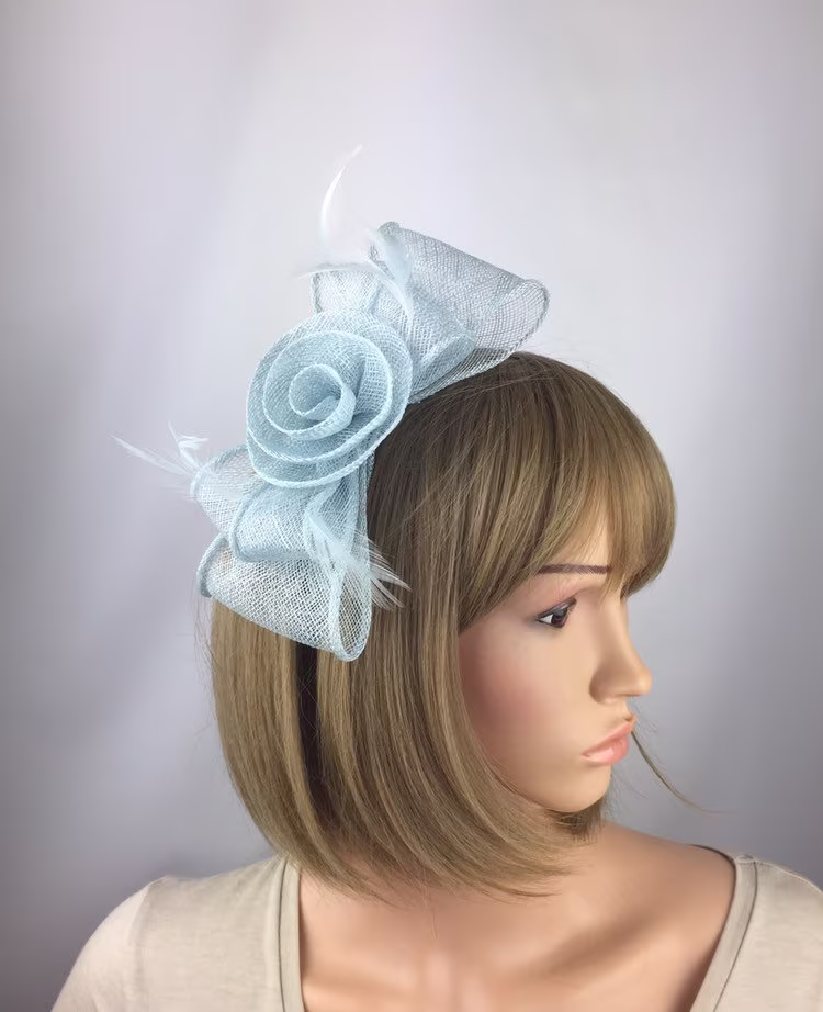 Pale Blue Fascinator On Clip Light Ice Baby Hatinator Powder Wedding Mother Of The Bride Ladies Day Ascot Occasion
