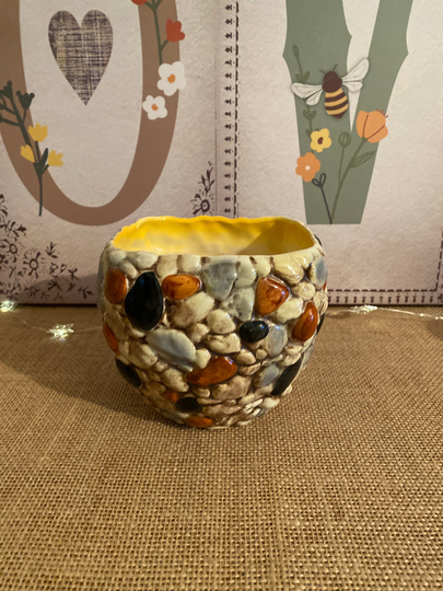 A Collectable Beautiful Vintage Sylvac Pebble Effect Square Planter Design 3361