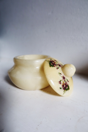 Vintage Onyx Pot With Lid & Flower Detail Trinket Storage Powder Jewellery Pill Container Beautiful White & Cream Colours Added Colour