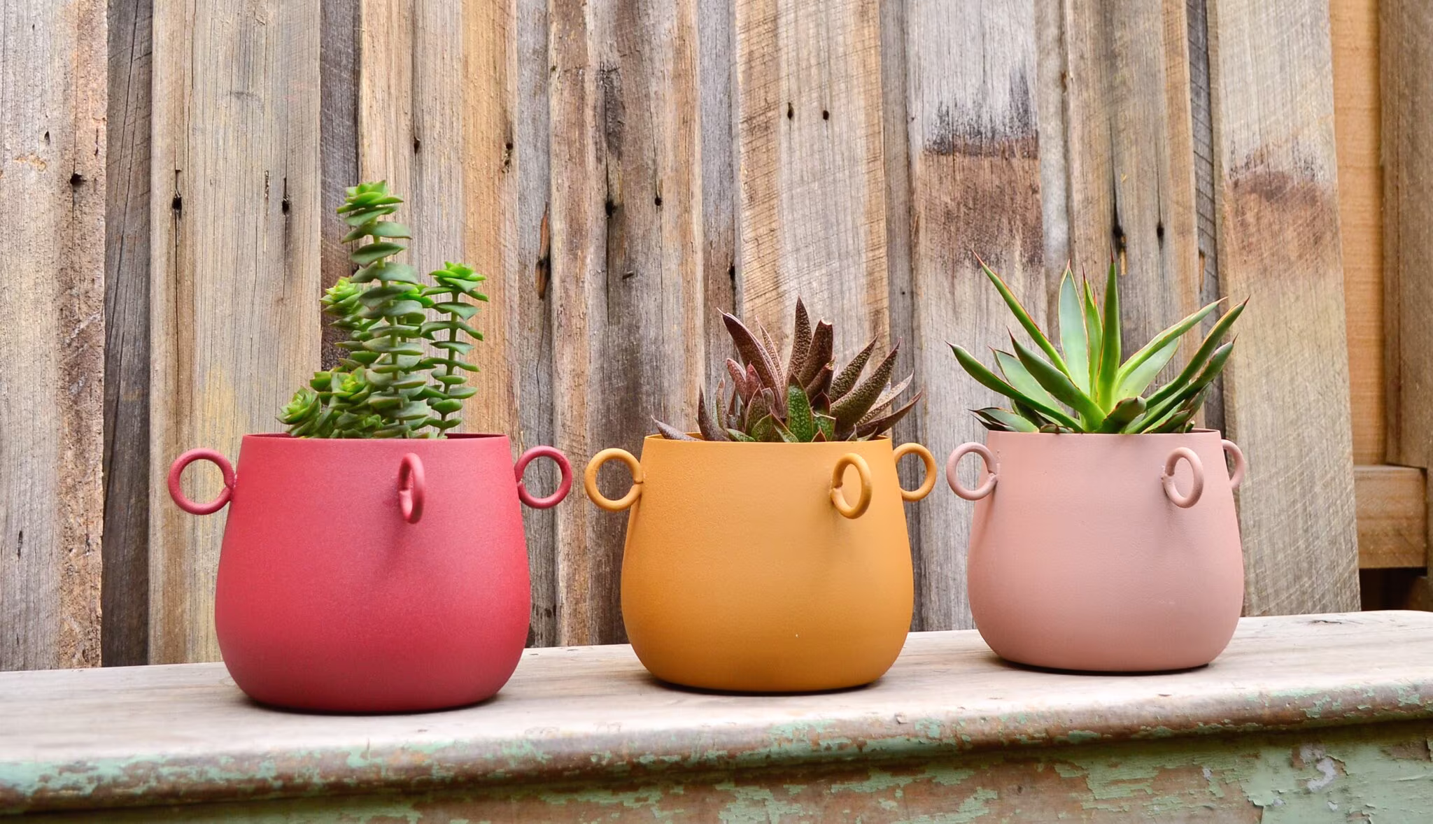 Sedona Round Minimalist Matte Monotone Metal Planters