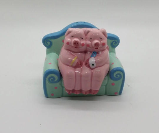 Vintage Russ Berrie Pig On Couch Salt & Pepper Shaker
