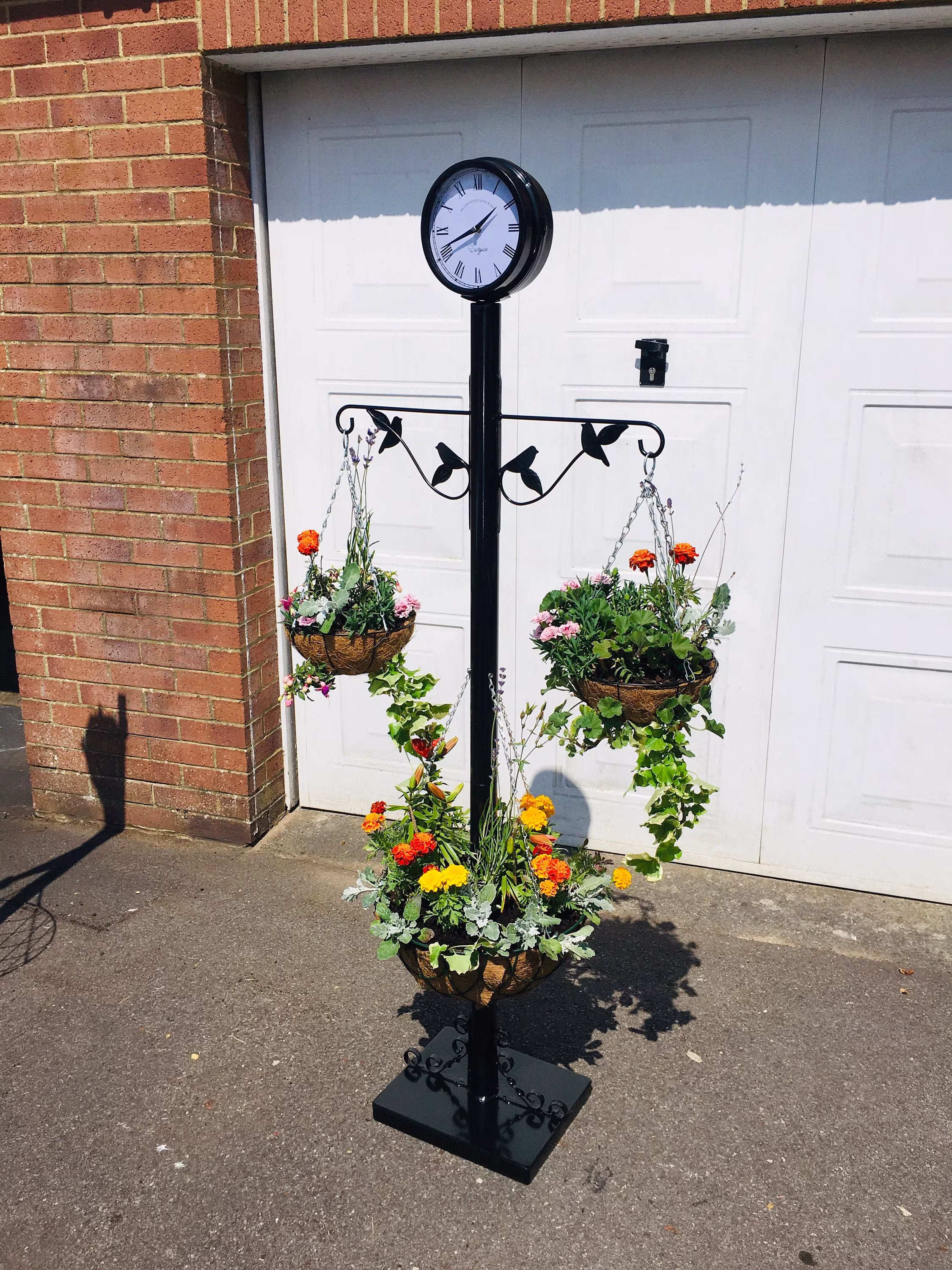 Hanging Basket Bracket-Hanging Flower Stand-Garden Clock-Ornate Bracket-Garden Planter-Hanging Basket-Basket Bracket