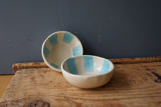 2 Small Bowl Set/Dip Bowls Spice Bowls Sauce Salt & Pepper