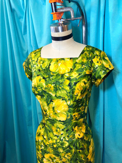 1950S/1960S W24 Teoha Traders Green Yellow Hibiscus Floral Polished Cotton Hawaiian Short Sleeve Square Neck Low Back Pencil Wiggle Dress