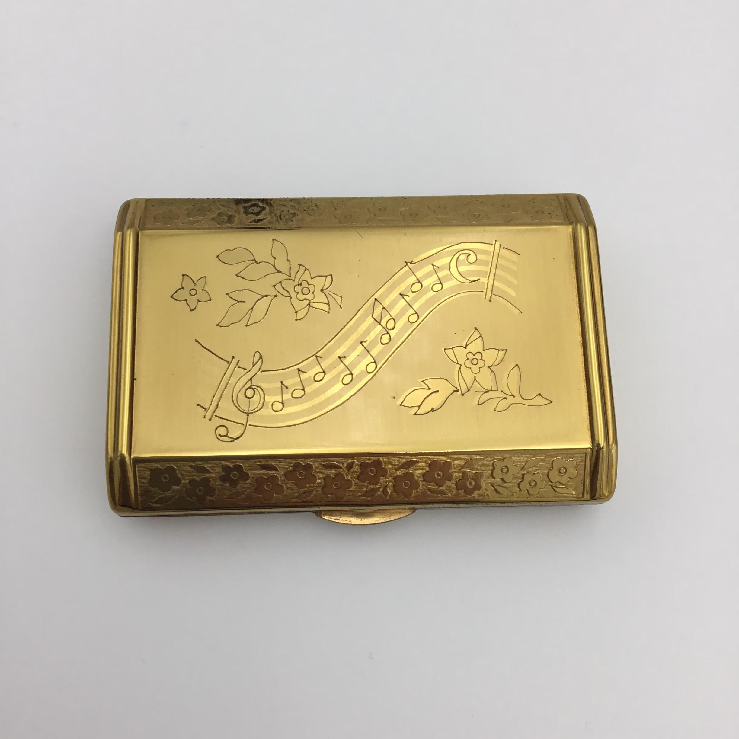 Vintage 1950S Melissa Signed Musical Gold Tone Ornate Rectangular Powder Compact Complete But Not Working Hence Low Price. Has Pouch