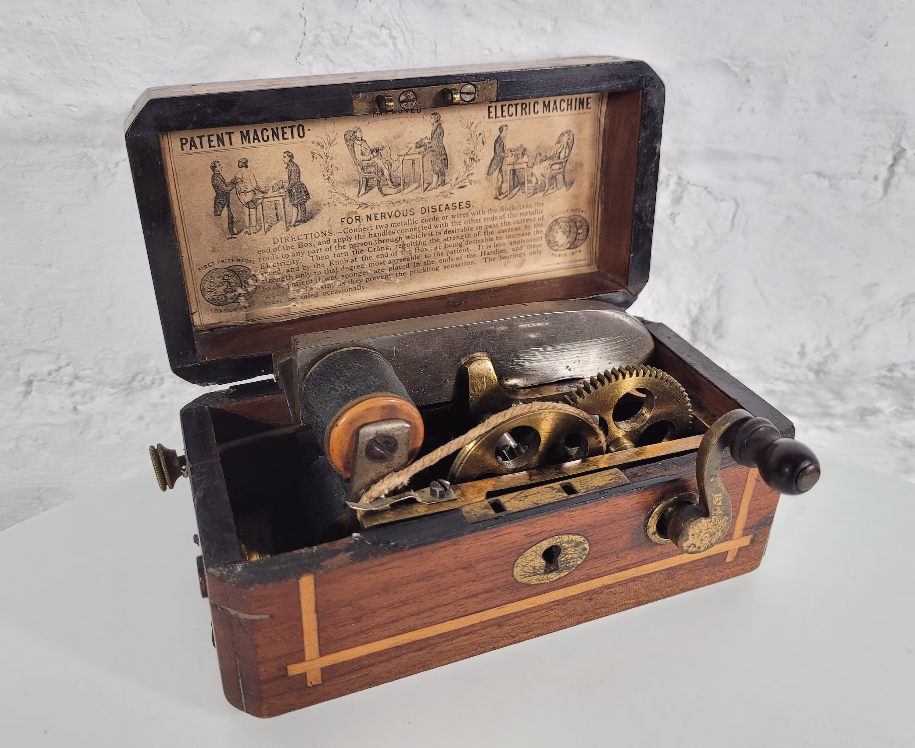 Rare Antique Minature Magneto Electric Device/Machine For Nervous & Other Diseases Quack Medicine