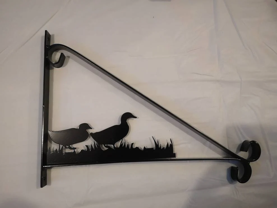 Ducks Heavy Duty Hanging Basket Bracket