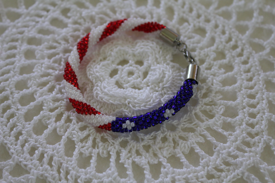 Red White Blue Patriotic Seed Bead Bracelet