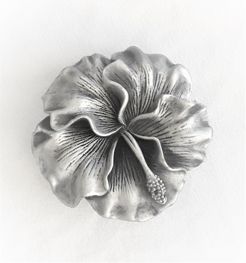 Hibiscus Knob 3' Dia. By D'artefax