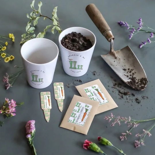 Grandad & Me Gardening Pot & Seed Set