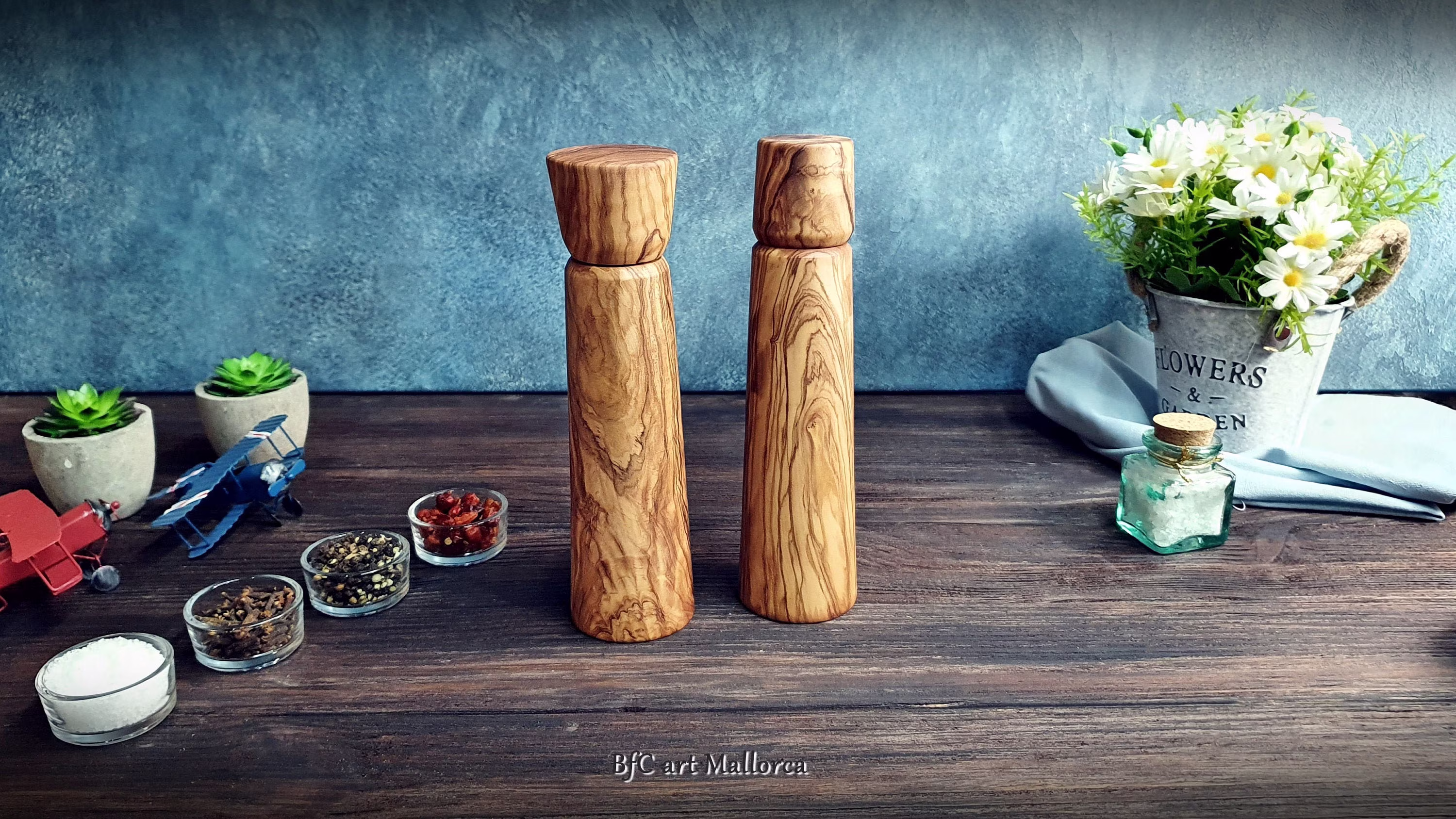 Wooden Salt & Pepper Ceramic Grinder Set, Handcrafted Mill Vintage, Handmade Grinding For Peppers Salts