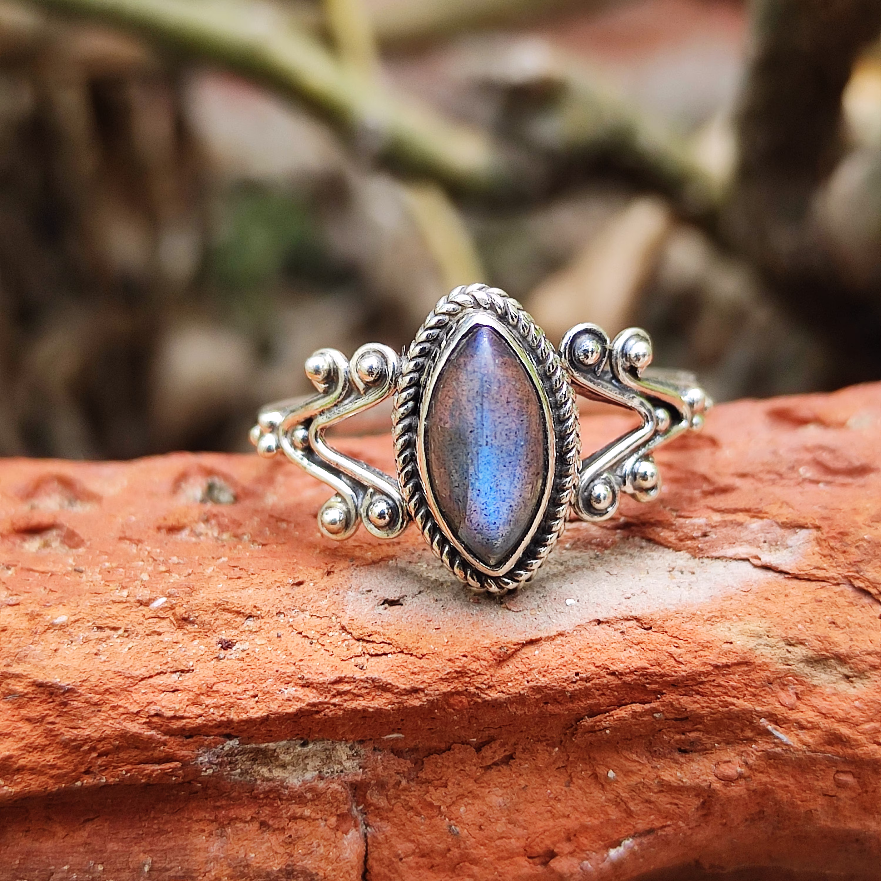 Christmas Gift, Natural Purple Labradorite , Handmade Medicine Ring, 925 Sterling Silver Plated, Pill Flash