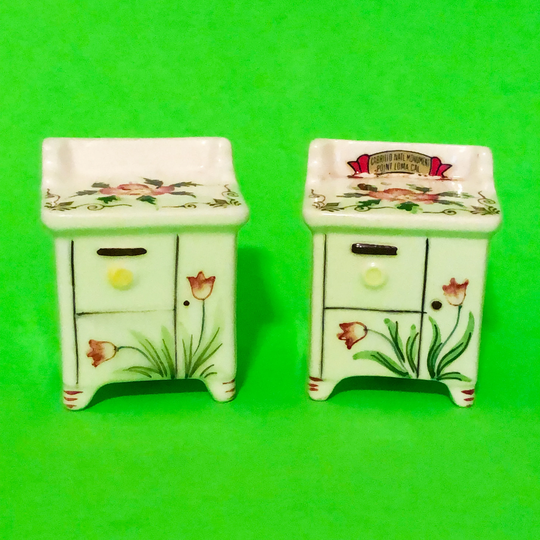 Antique Wood Burning Stove Salt & Pepper Shakers - Vintage
