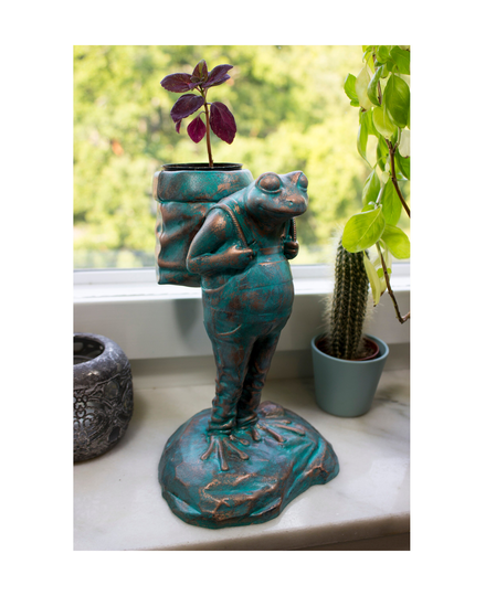 Frog Flowerpot Sculpture Planter - Oxidized Copper