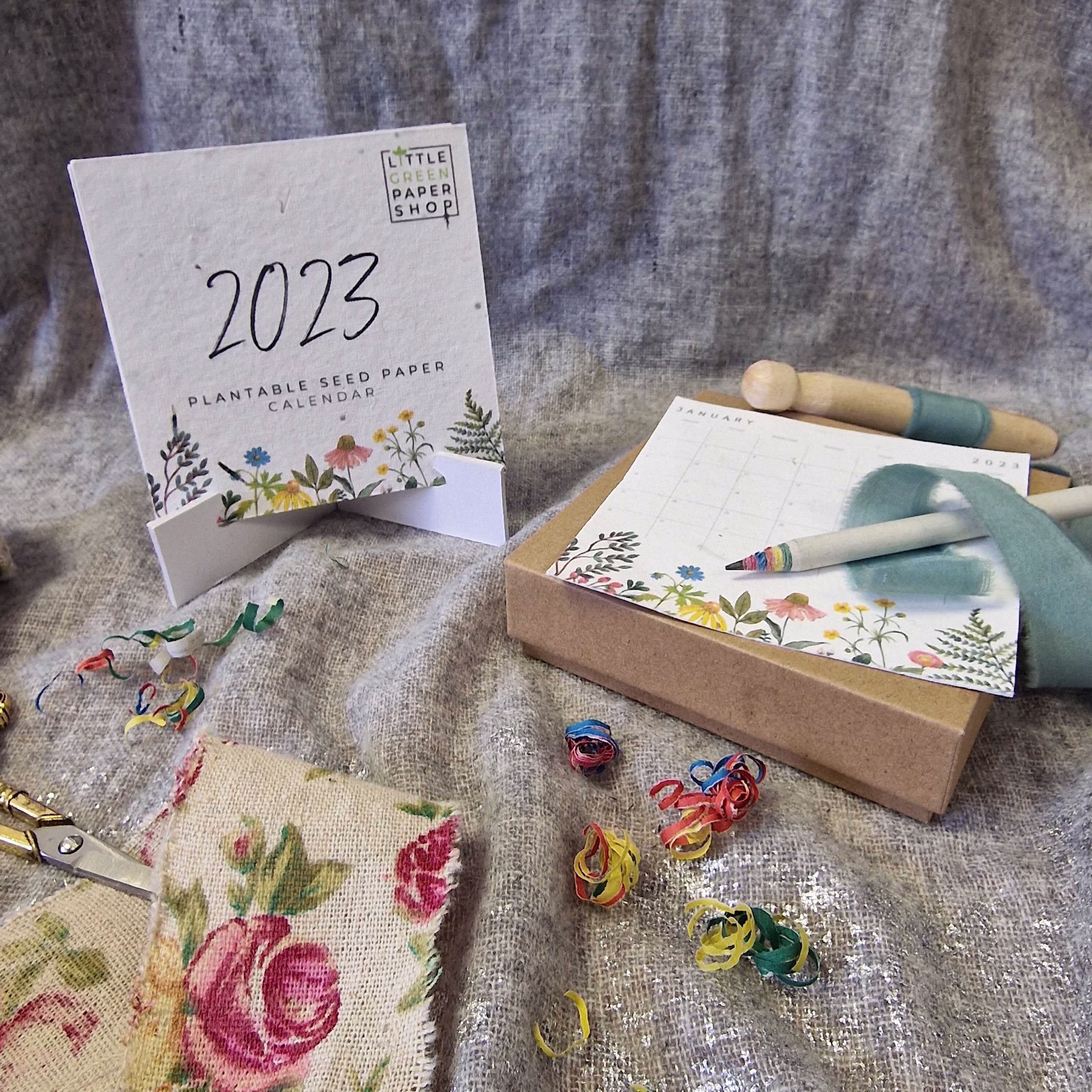 Seed Paper Mini Plantable Calendar 2023 - Grow Flowers Christmas Gift Luxury Present Idea Eco-Friendly, Biodegradable, Sustainable