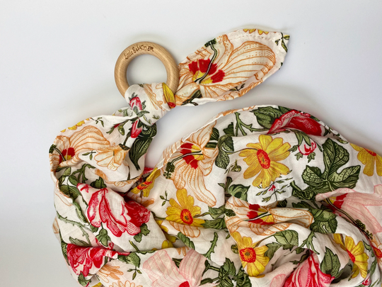 Floral Swaddle Blanket , Organic Muslin, Baby Blanket, Newborn Sofr Wrap, Swaddle, Natural Bamboo