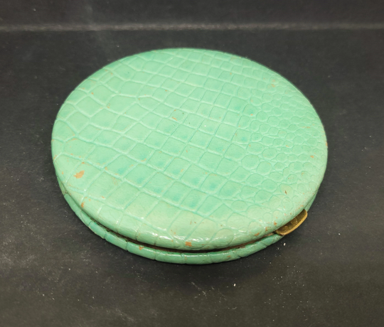 Unique Stratton Powder Compact Green Mock Croc Leather C1940S Pre Post War