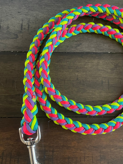 Hibiscus Paracord Dog Leash